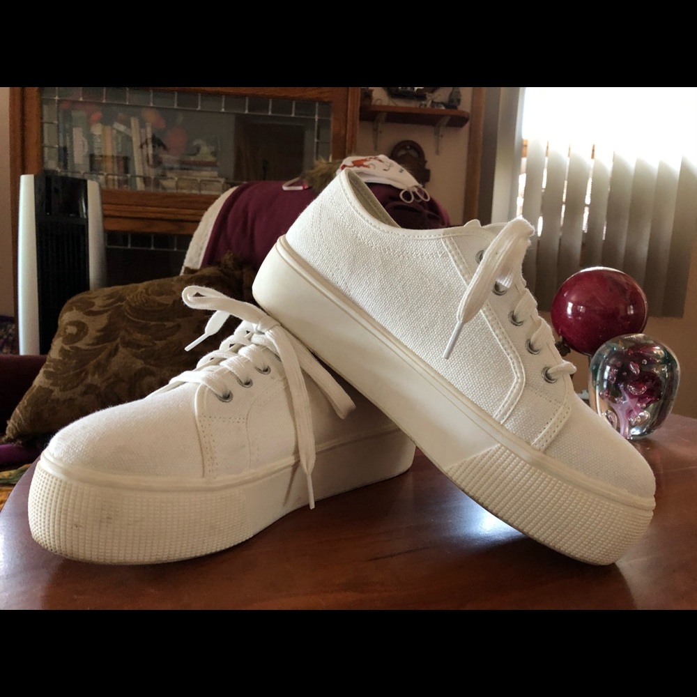 So White Platform Shoes